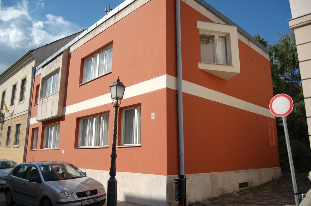 Buda Castle Apartments Βουδαπέστη Δωμάτιο φωτογραφία